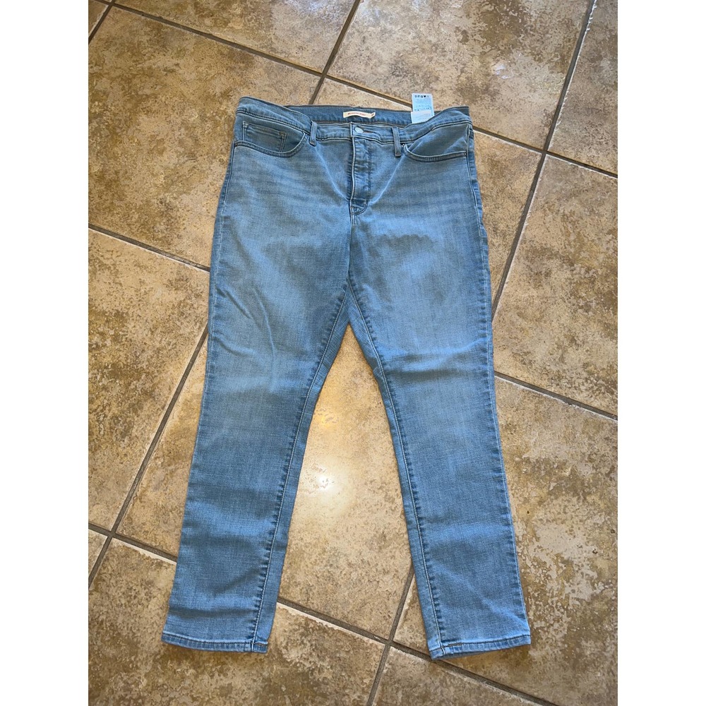 Levis 311 Shaping Skinny Jeans Light Wash Denim Mid Rise Size 33